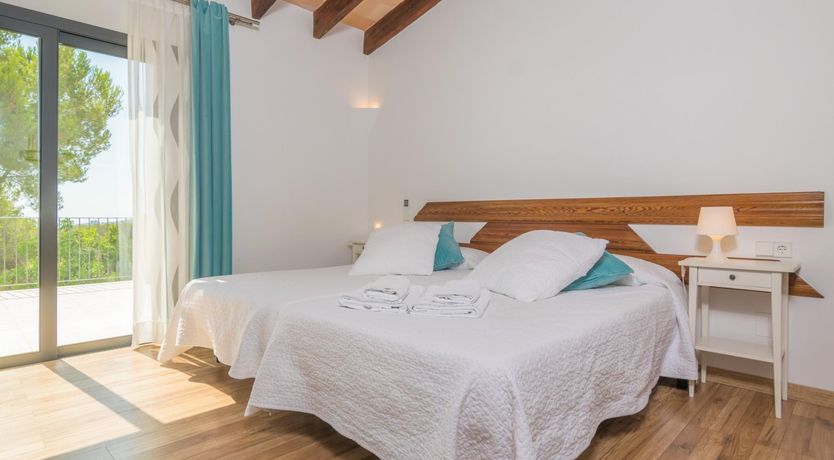 Photo of Meet Me at Midnight