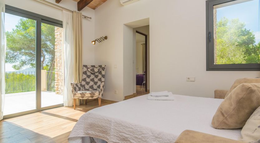 Photo of Meet Me at Midnight