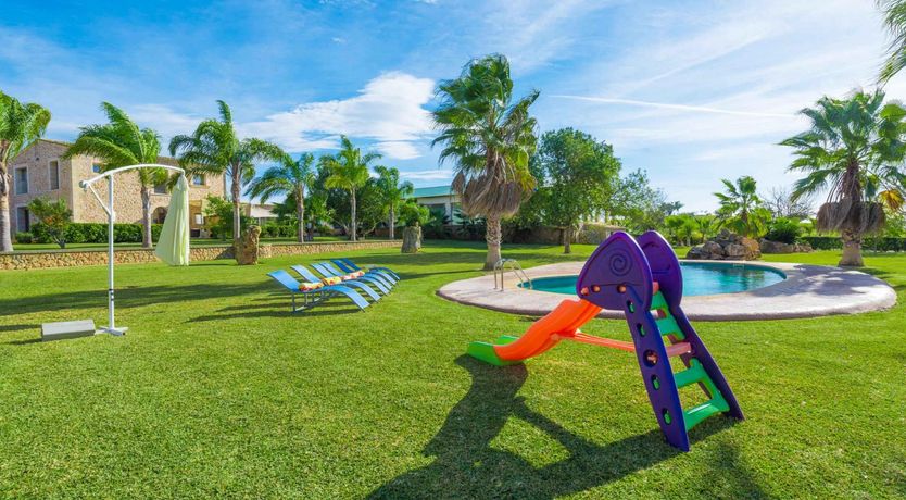 Photo of Land Of Green