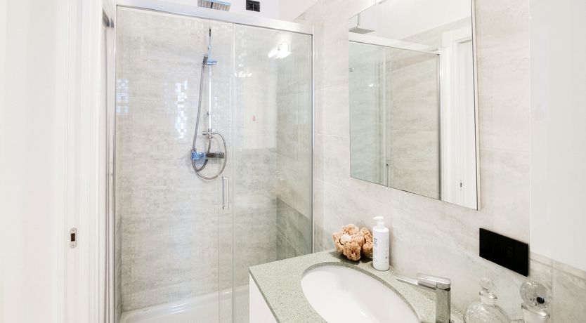 Photo of Lakeside Promenade