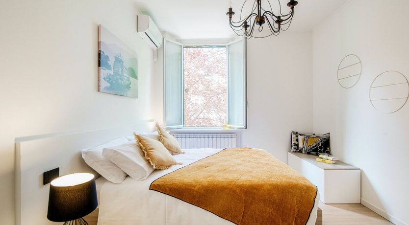 Photo of Lakeside Promenade