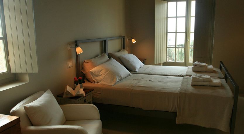 Photo of Identical Twins