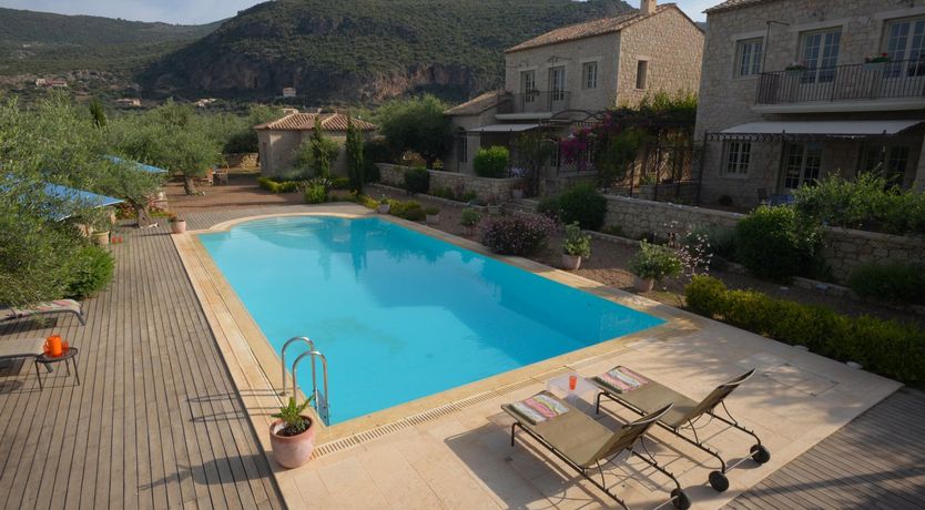 Photo of Identical Twins