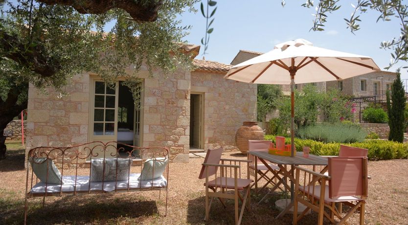 Photo of Identical Twins