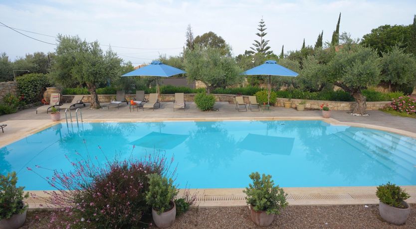 Photo of Identical Twins