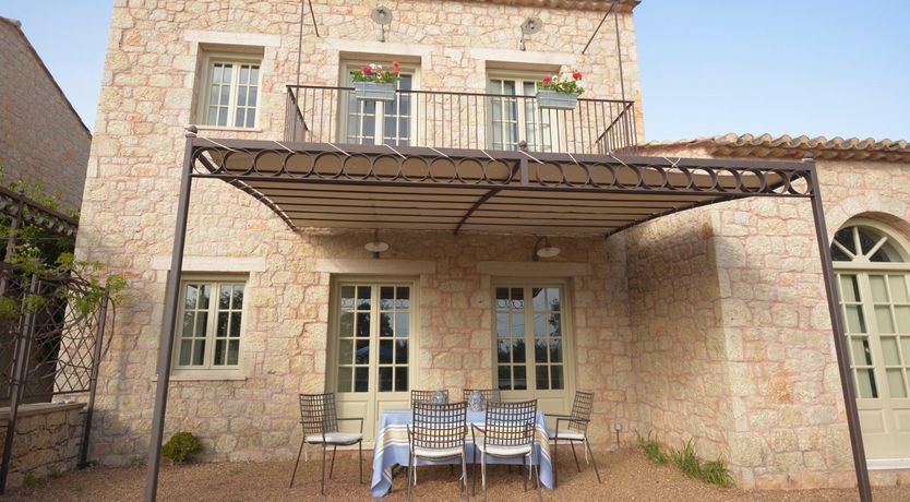 Photo of Identical Twins