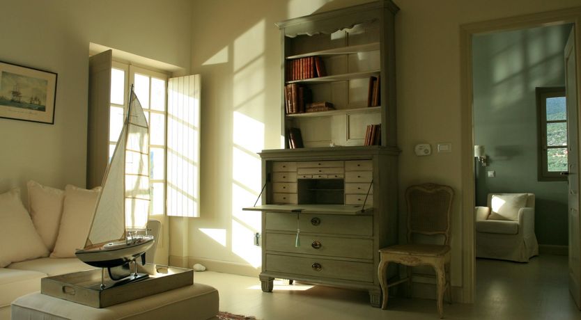 Photo of Identical Twins