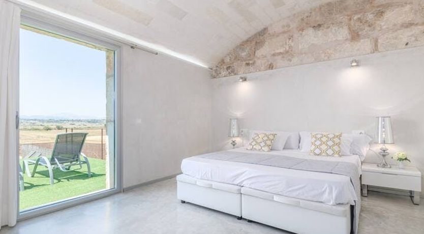 Photo of The Inland Shore