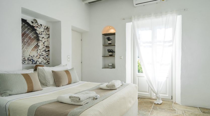 Photo of Shells & Stone