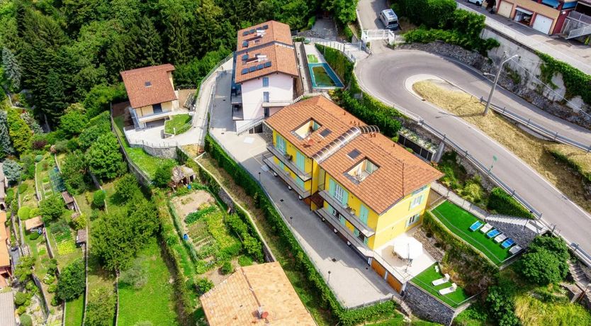 Photo of La Casa Gialla