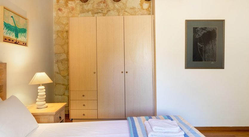 Photo of Between the Gorges