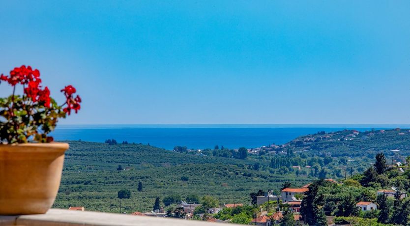 Photo of Between the Gorges