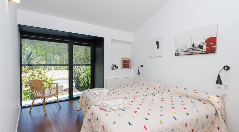 Photo of Orange Burst