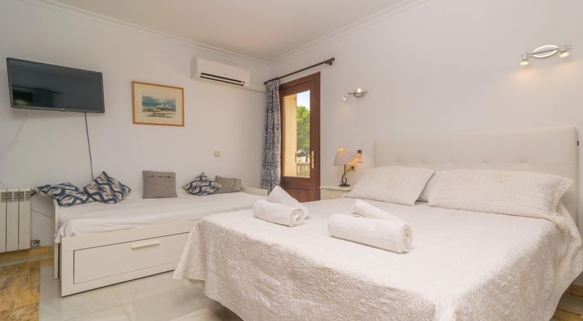 Photo of Star of the Med