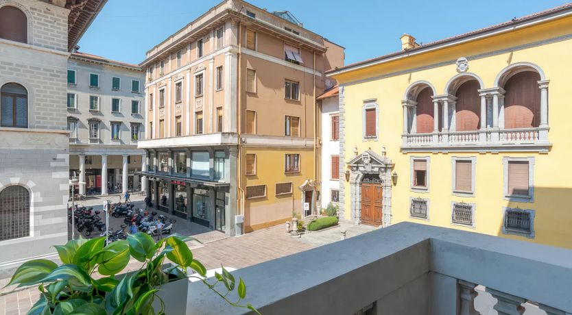 Photo of Como Cardinale