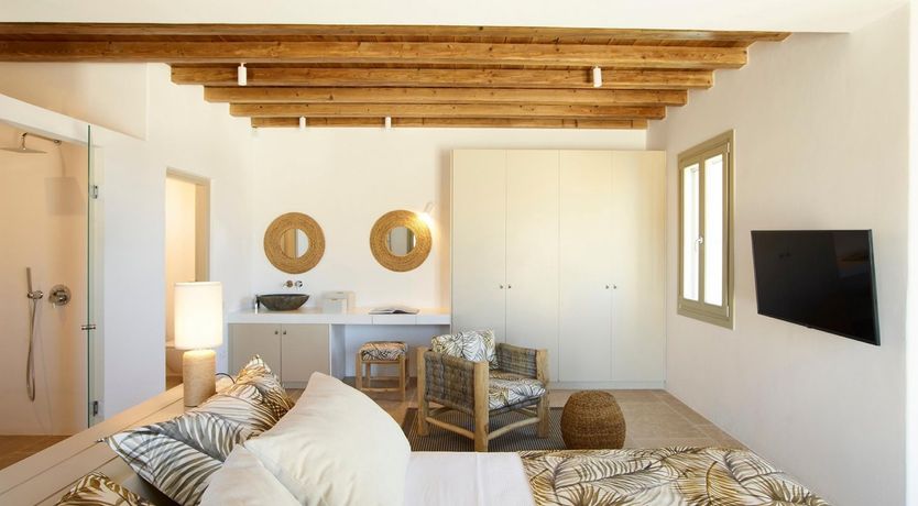 Photo of The Gem Stone