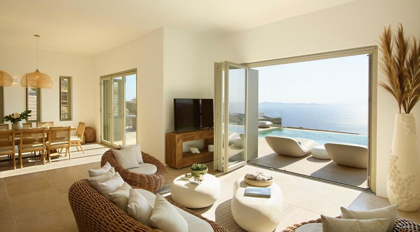 Photo of The Gem Stone