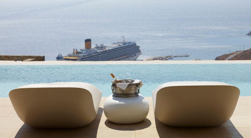 Photo of The Gem Stone