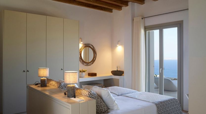 Photo of The Gem Stone