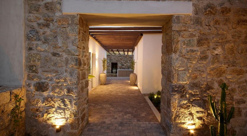 Photo of The Gem Stone