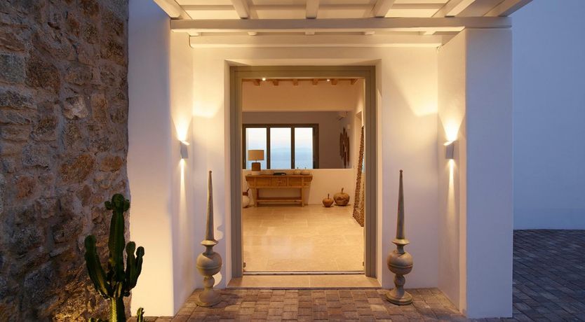 Photo of The Gem Stone