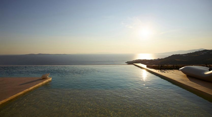 Photo of The Gem Stone