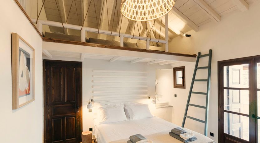 Photo of Mainland Mist