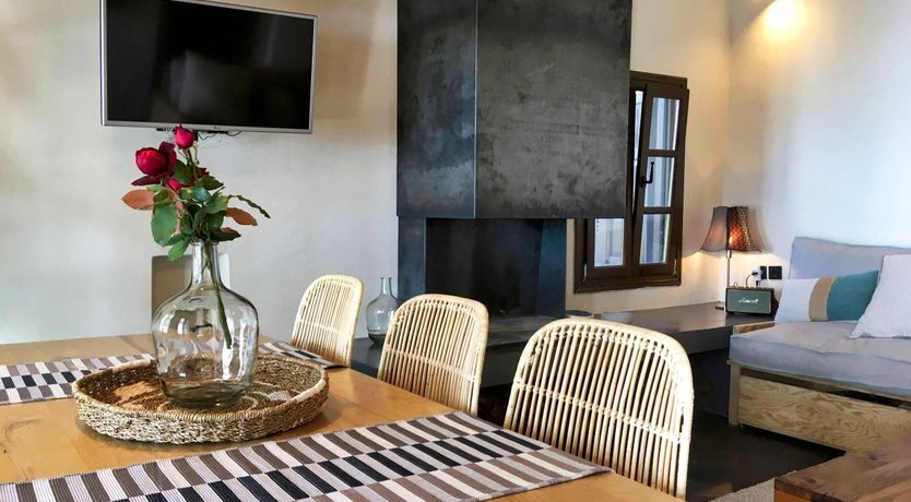 Photo of Mainland Mist