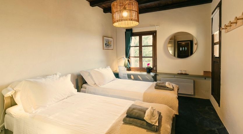 Photo of Mainland Mist