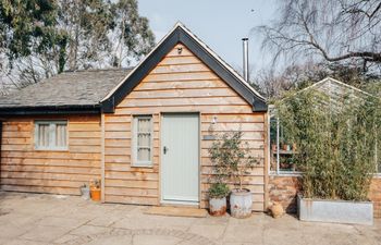 In The Potting Shed Holiday Cottage