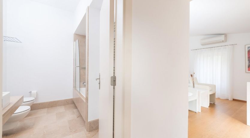 Photo of Sangria Sundown