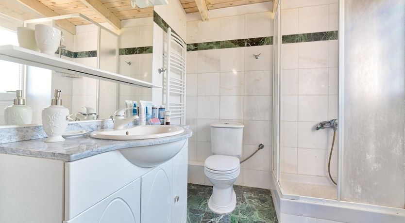 Photo of Citrus & Pine