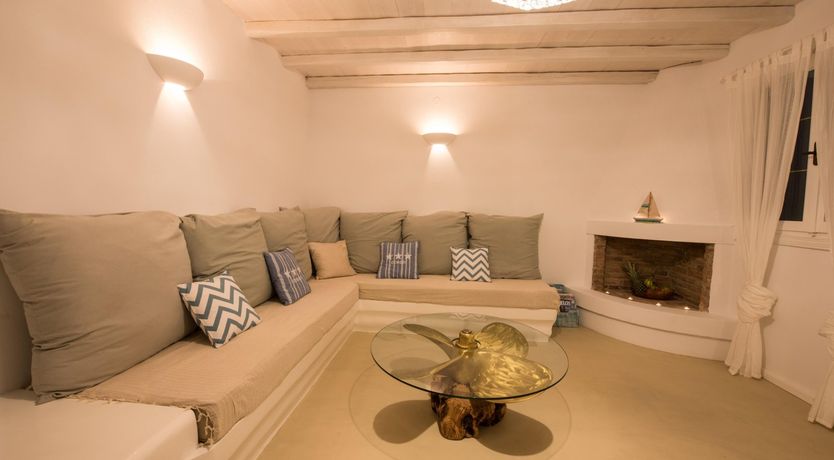 Photo of Villa Peparithos