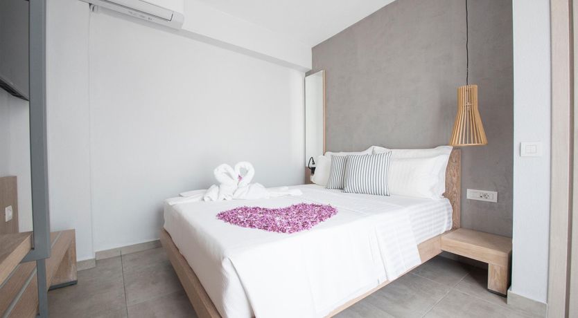 Photo of Solar Stone