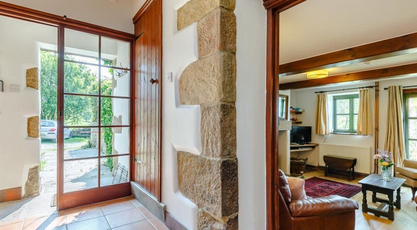 Photo of 3 Bed in Gratton