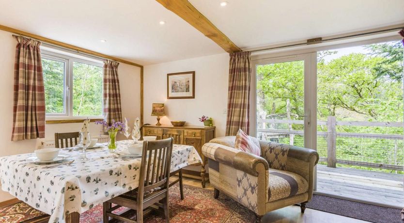 Photo of 3 Bed in Eggesford