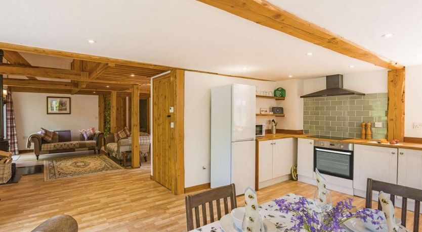 Photo of 3 Bed in Eggesford