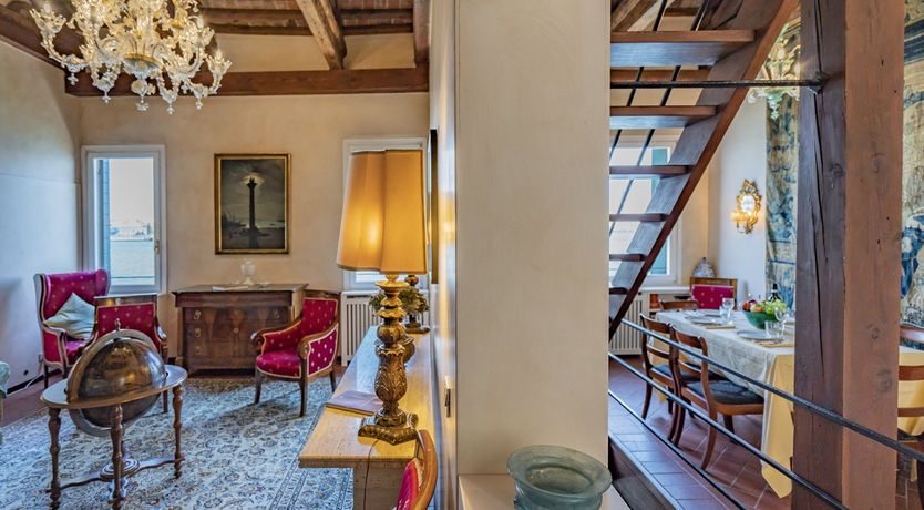 Photo of The Chandelier & The Lagoon