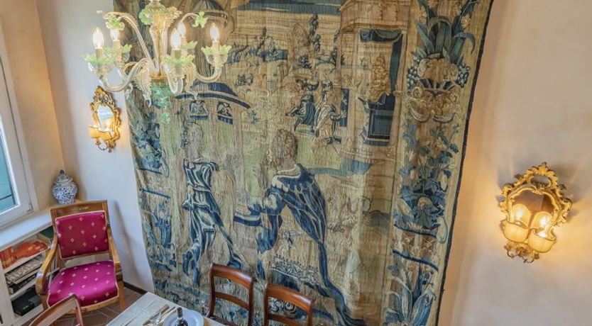 Photo of The Chandelier & The Lagoon