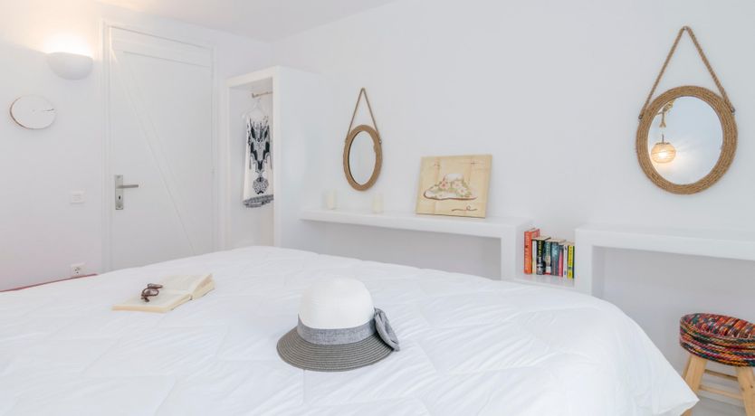 Photo of Amphitrite's Rest