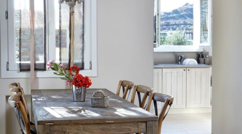 Photo of Apollo's Roots