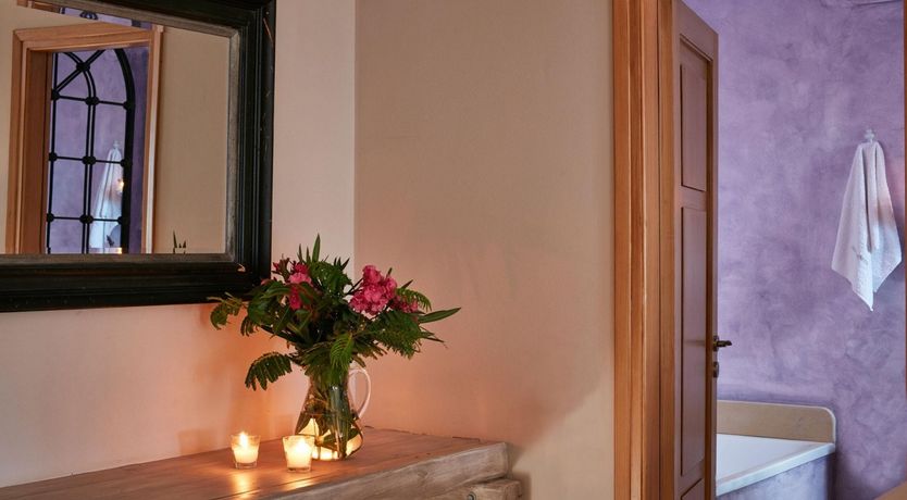 Photo of Apollo's Roots