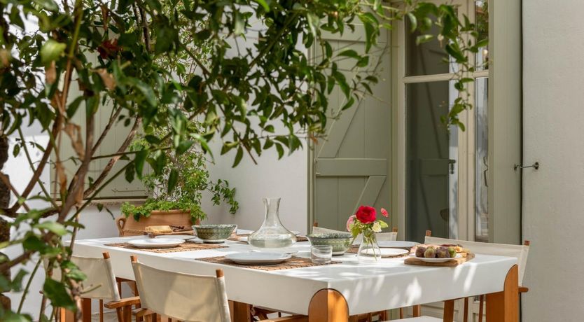 Photo of Olive Stone