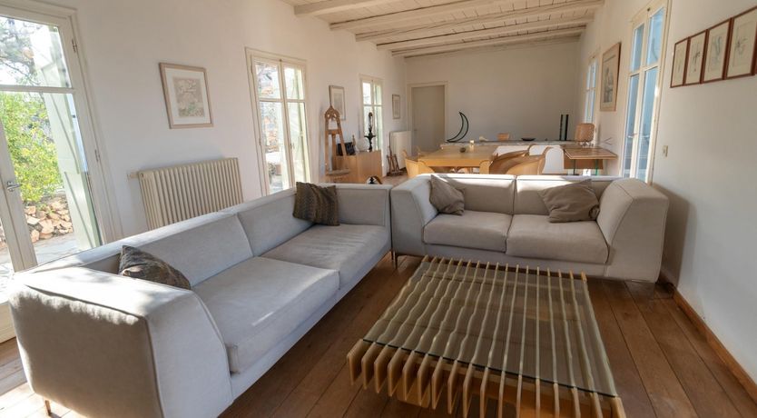 Photo of Olive Stone