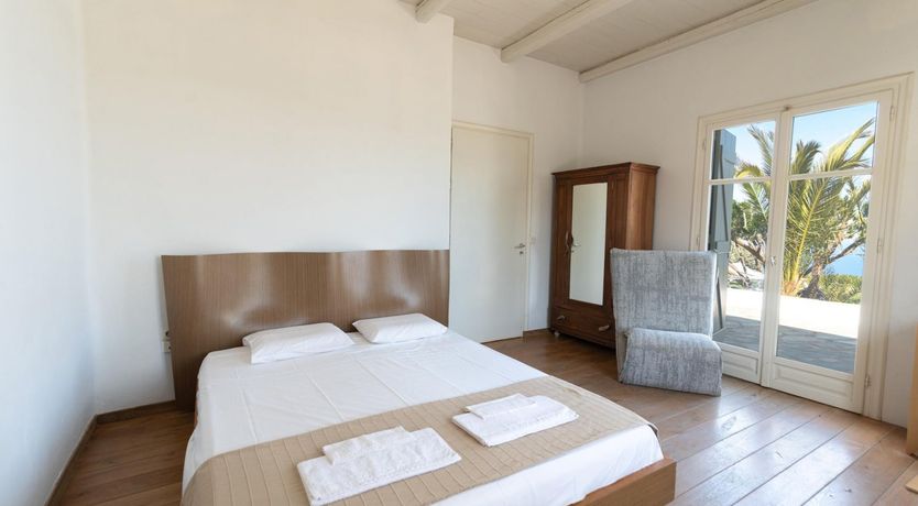 Photo of Olive Stone