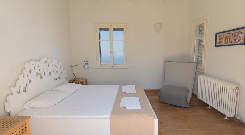 Photo of Olive Stone