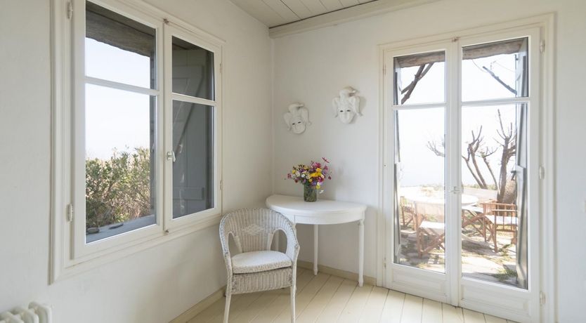 Photo of Olive Stone