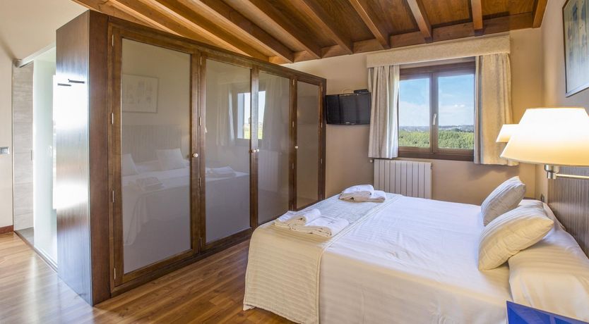 Photo of Fields & Fronds