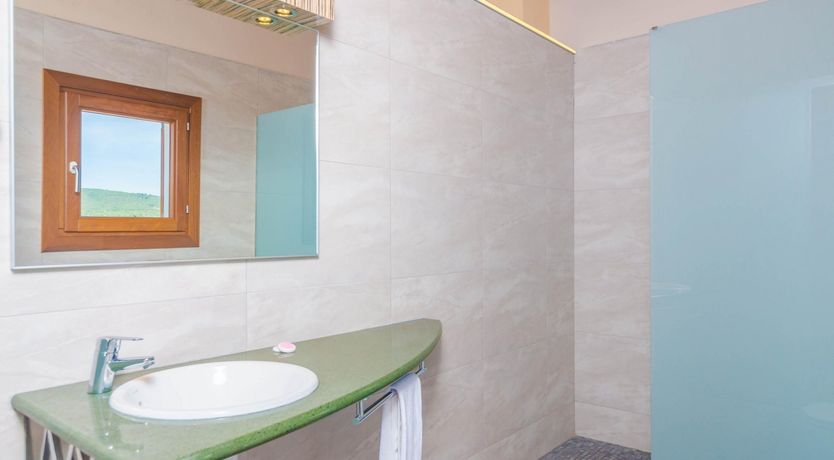 Photo of Fields & Fronds