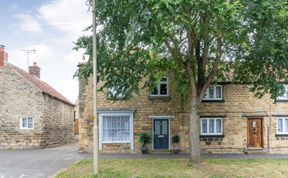 Photo of Cobbler's Cottage